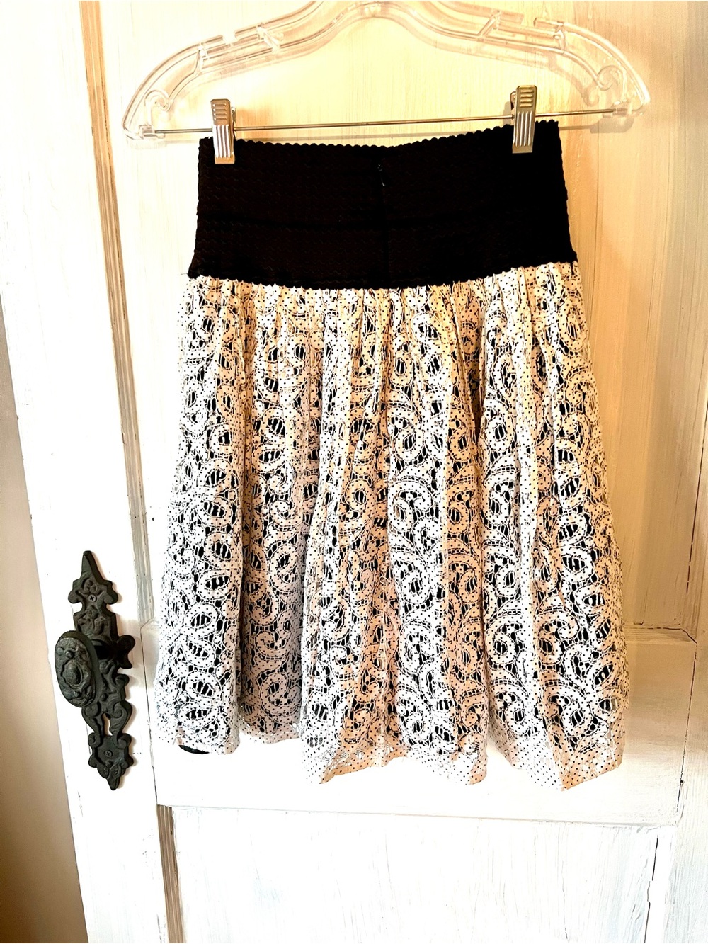 HD in Paris Black Waistband White Lace Skater Skirt
